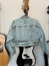 Load image into Gallery viewer, Code B Vintage cropped denim jacket
