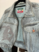 Load image into Gallery viewer, Code B Vintage cropped denim jacket
