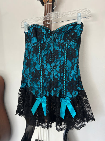 Black n blue lace corset